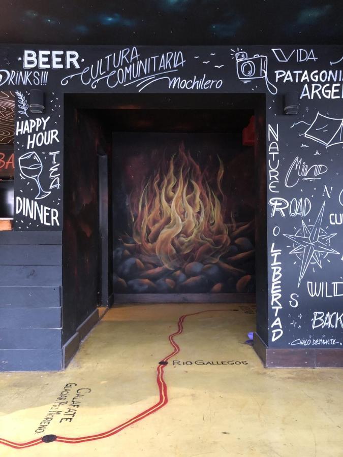 Moving Hostel Travel Bar Сан Карлос де Барилоче Екстериор снимка
