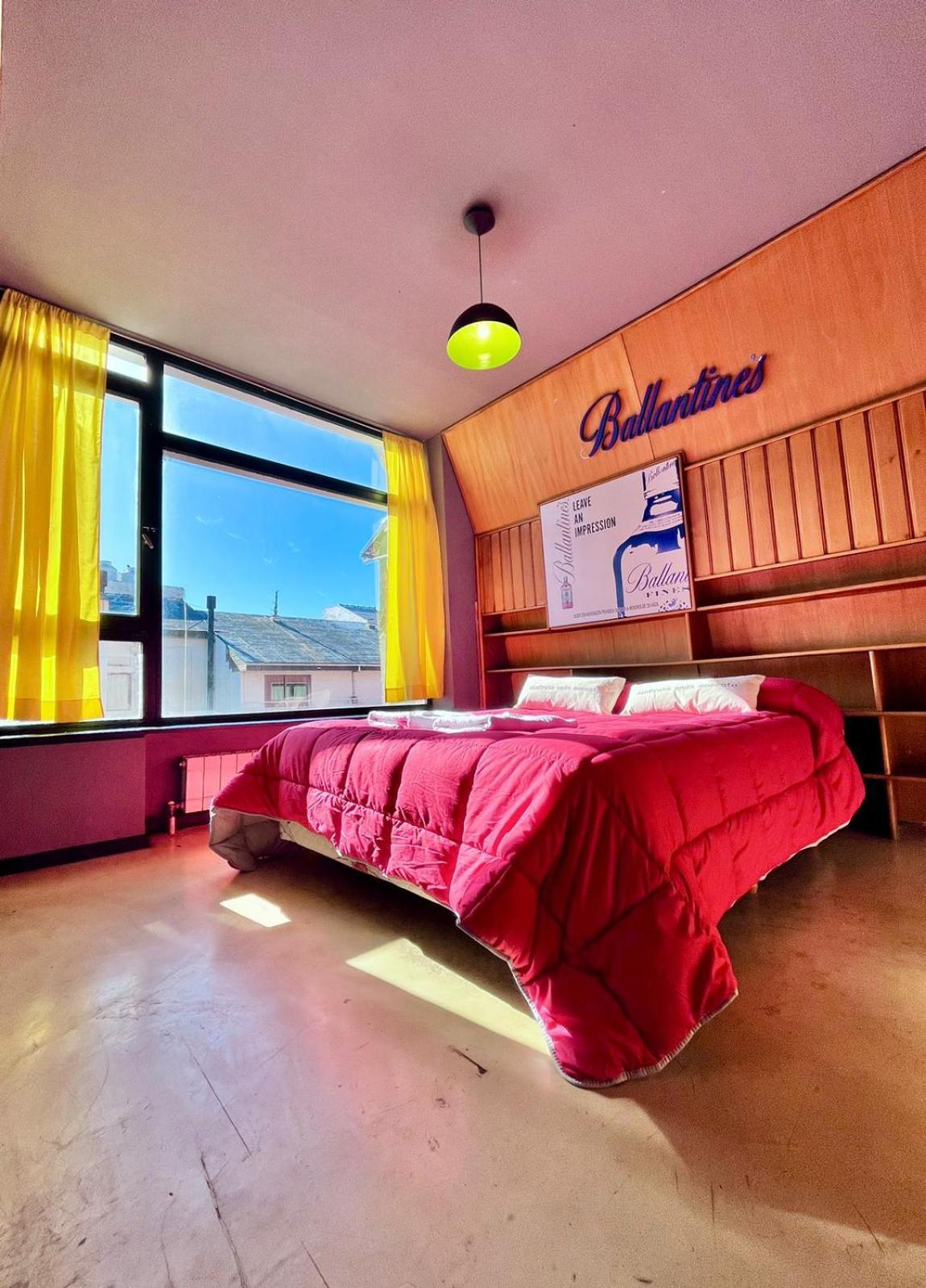 Moving Hostel Travel Bar Сан Карлос де Барилоче Екстериор снимка