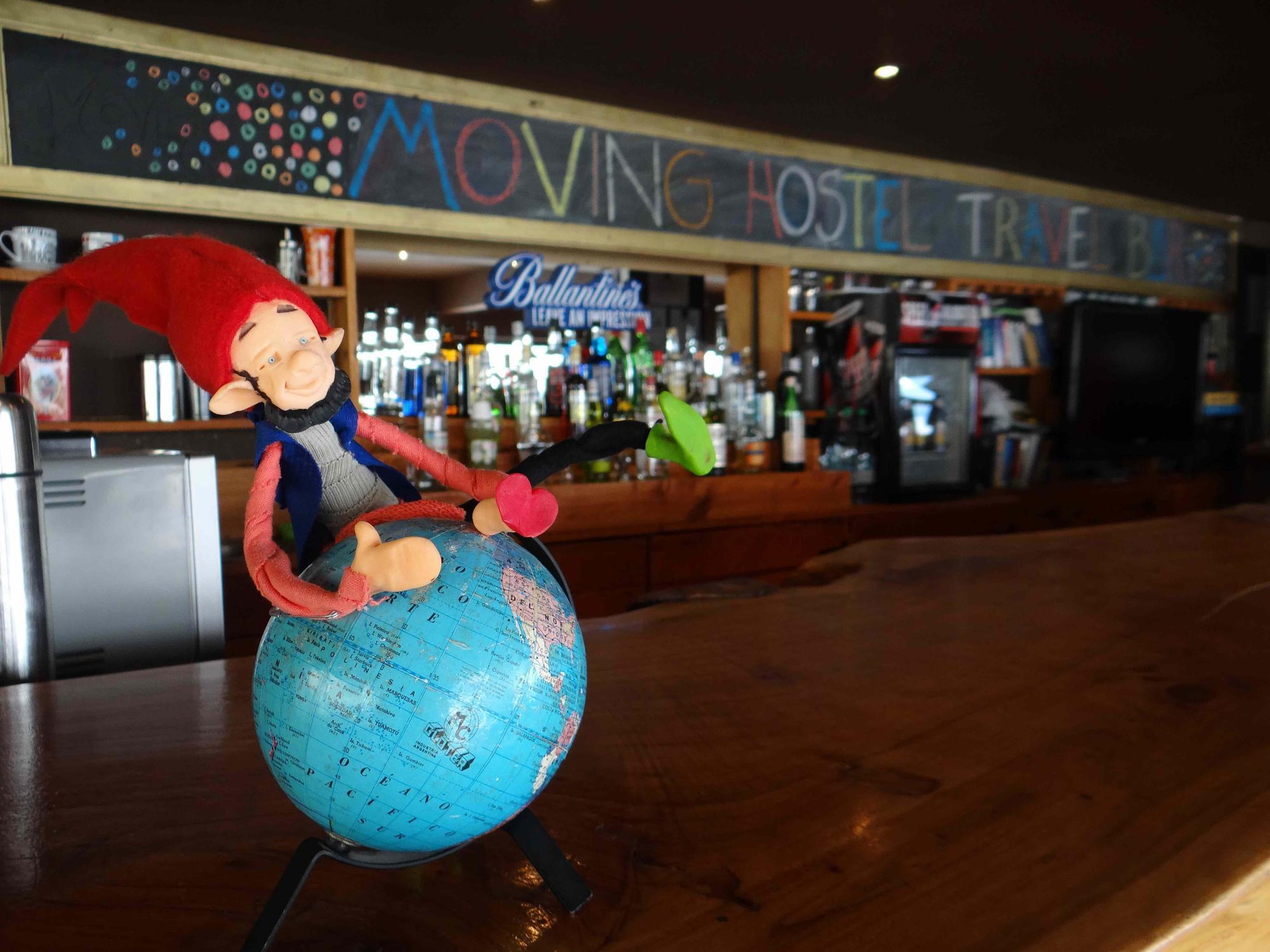 Moving Hostel Travel Bar Сан Карлос де Барилоче Екстериор снимка